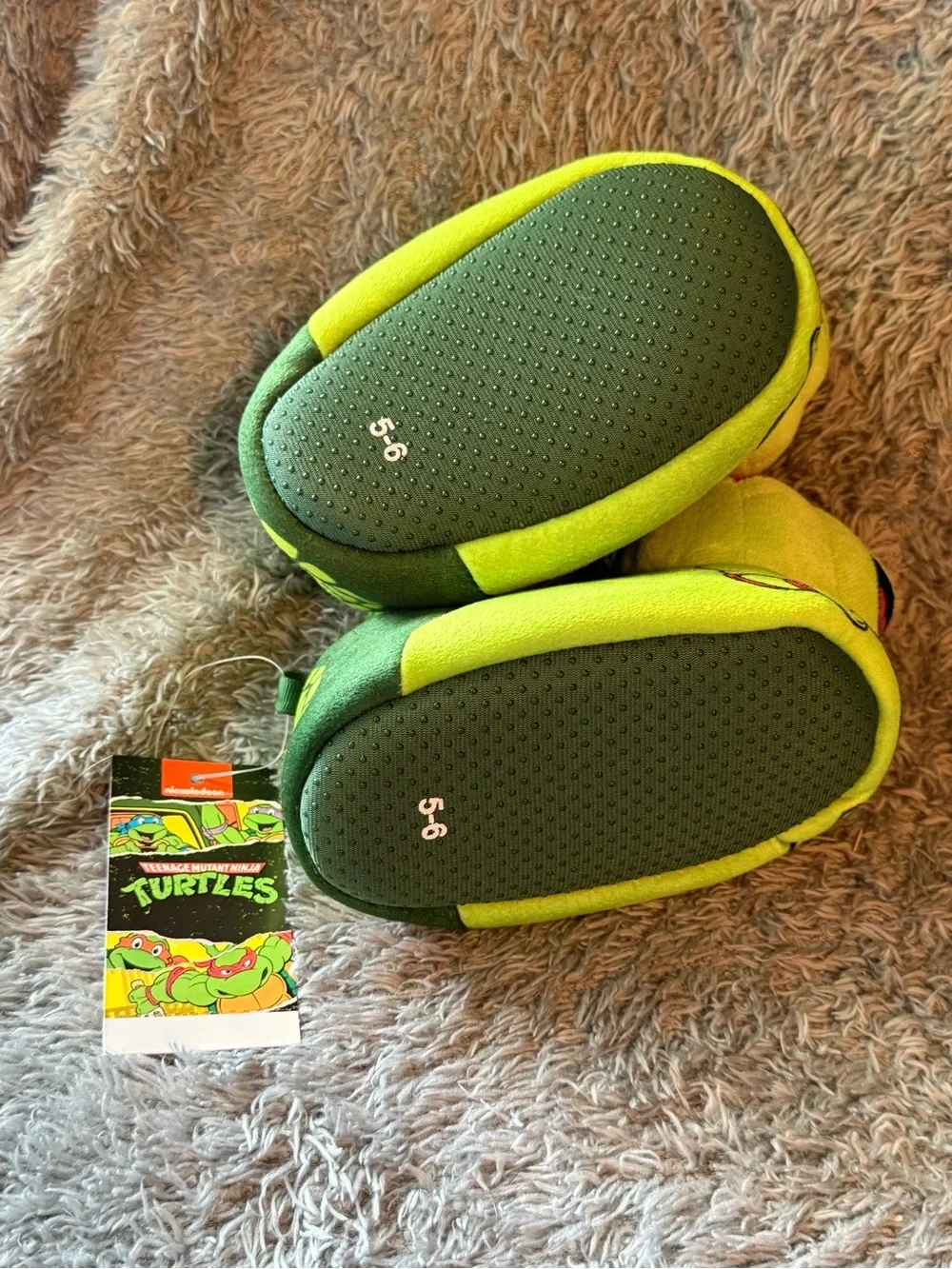 Teenage Mutant Ninja Turtles Plush Slippers - Red & Blue Masks Boys 5-6‎ New